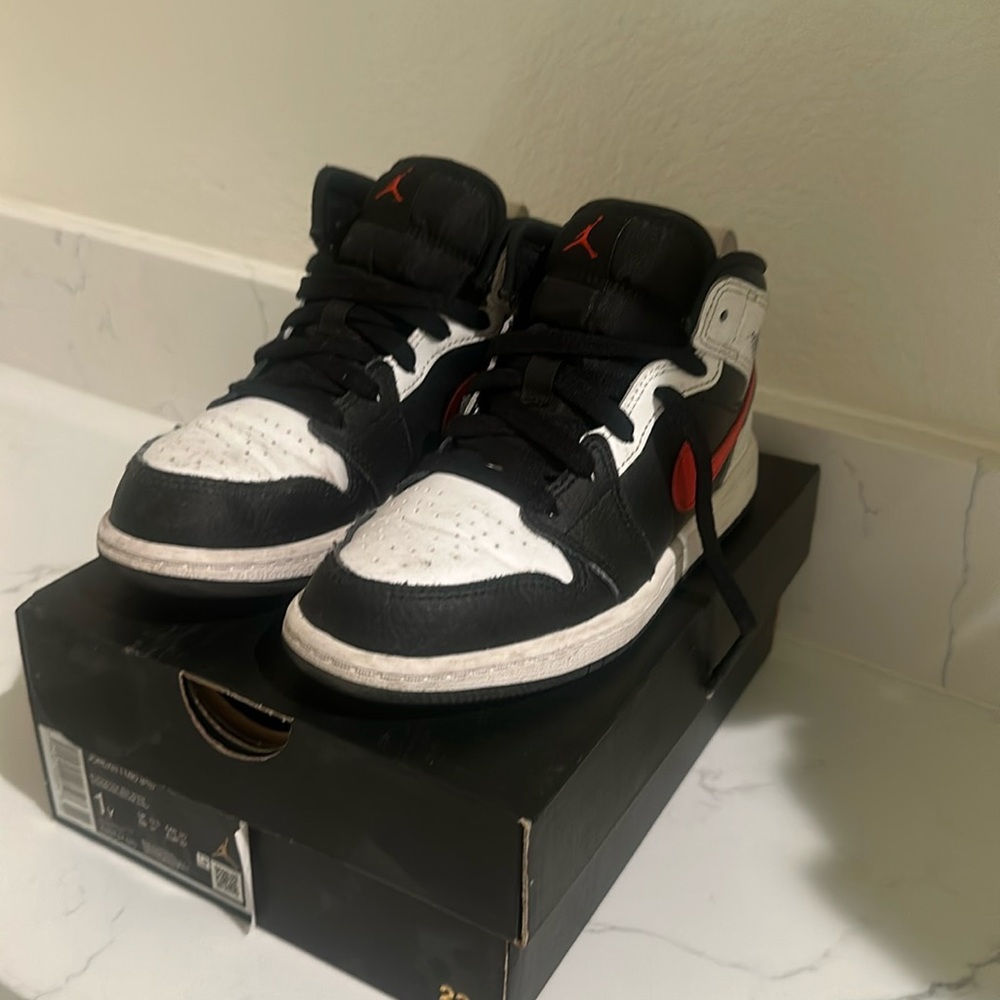 Jordan 1 Mid ps kids